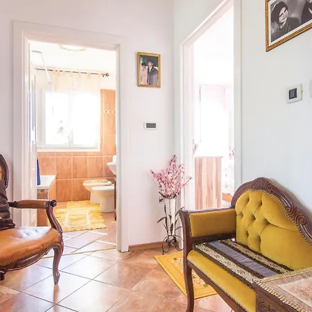 4 Bedroom Lovely In Labin Labin (Istria)