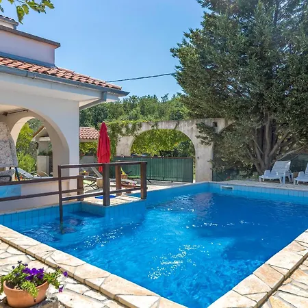 Holiday home 4 Bedroom Lovely In Labin *