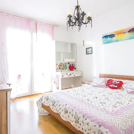 Holiday home 4 Bedroom Lovely In Labin