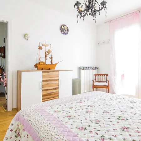 Ferienhaus 4 Bedroom Lovely In Labin Labin (Istria)